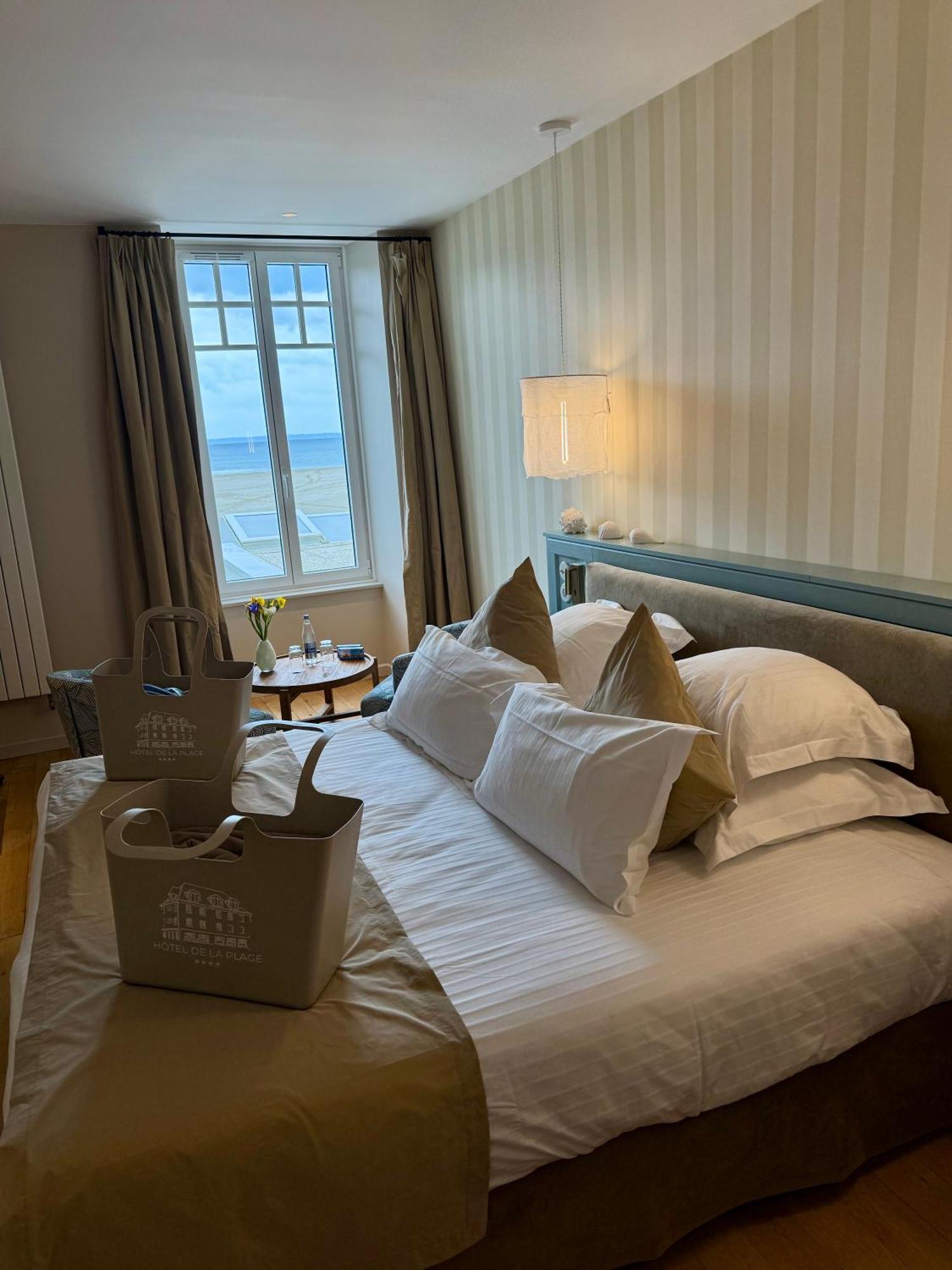 Hotel De La Plage Plonévez-Porzay Eksteriør bilde
