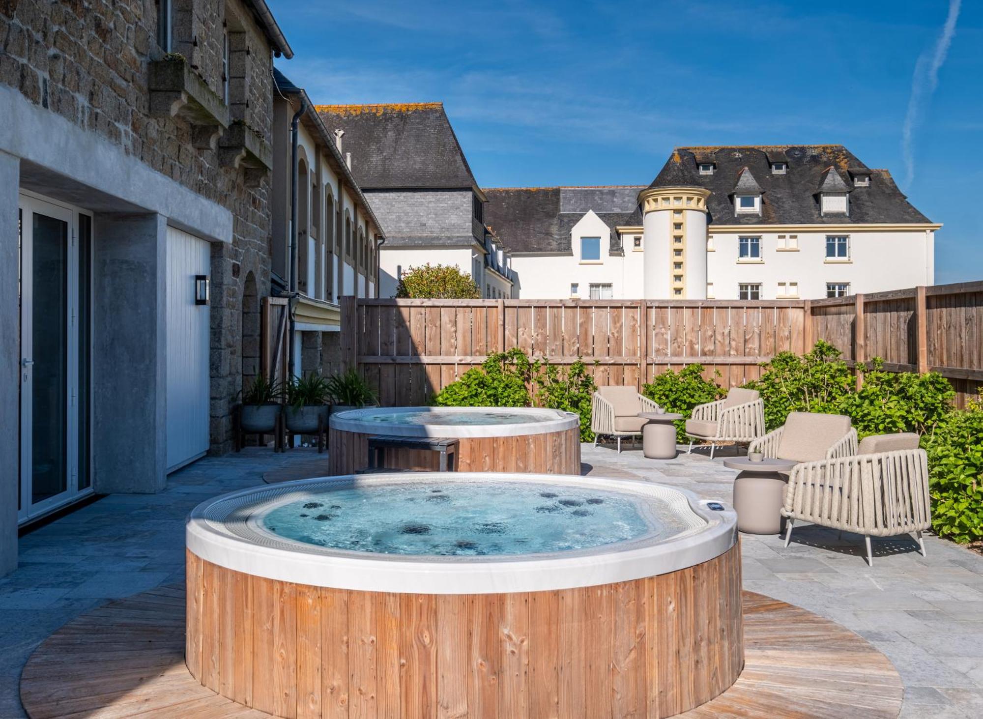 Hotel De La Plage Plonévez-Porzay Eksteriør bilde
